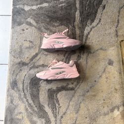 Pink DiorB22s
