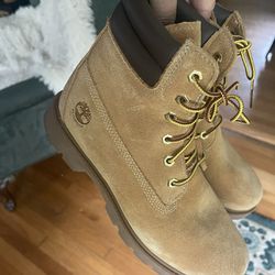 New Womens Timberland Boots Size 9 