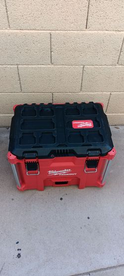 Milwaukee packout