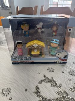 Peanuts   Nativity Figures 