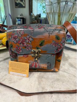 PATRICIA NASH SHOULDER/CROSSBODY  BAG/EUC