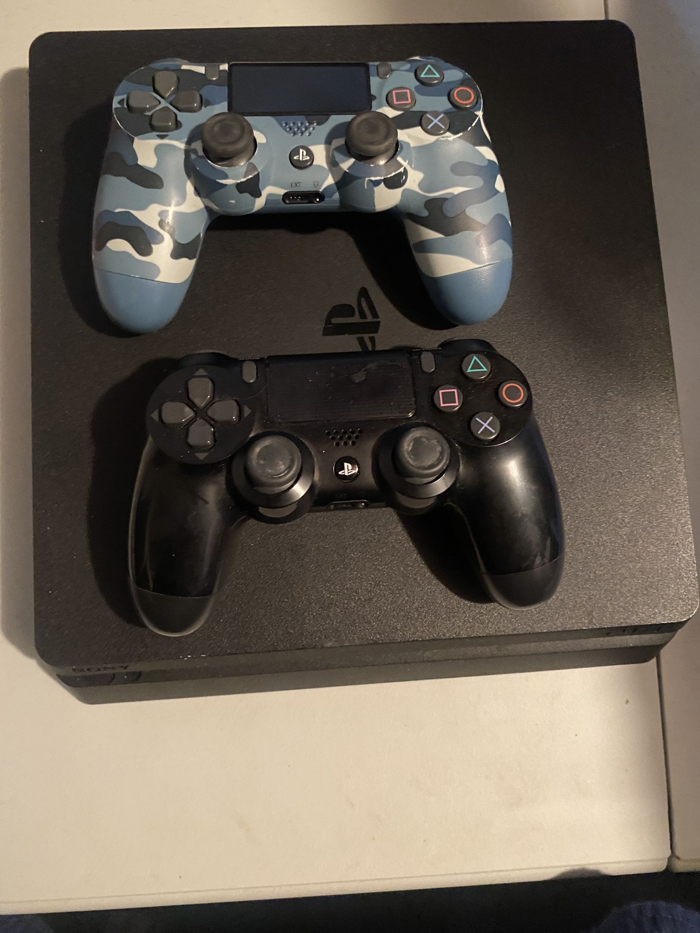 Brand Knew PS4