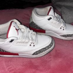 Jordan’s 3 Retro Hall Of Fame 5.5Y