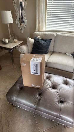 Breville InFizz Aqua Sparkling Water Maker (BCA600) – Brand New in Box – Brushed Stainless Steel