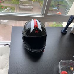 Triple 8 Helmet Long Board Helmet Skateboard Helmet Skate Downhill Helmet Racer