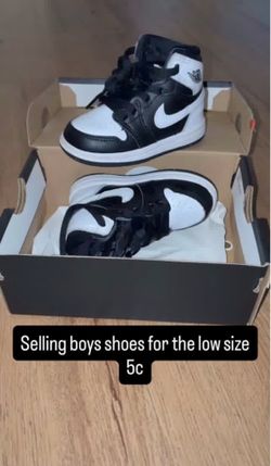 Baby shoes