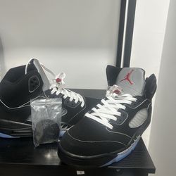 Jordan 5 black metallic