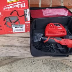 milwaukee m12 360 Spector's kit 