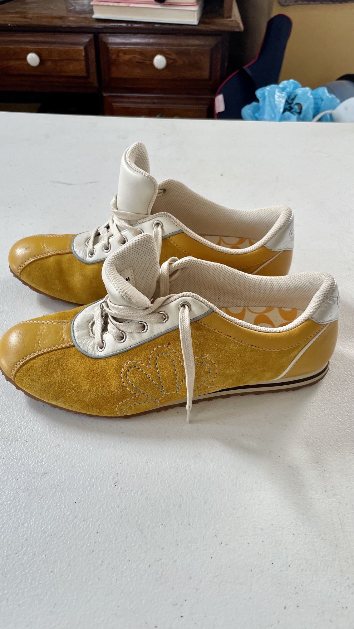 Y2K Coach Yellow Suede Leather Sneakers Size 9 - Retro/Driving Shoes