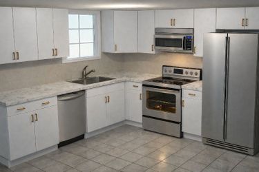 10' x 10' KITCHEN CABINETS SEMI GLOSS RTA