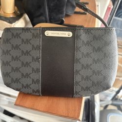 Michael Kors fanny pack 