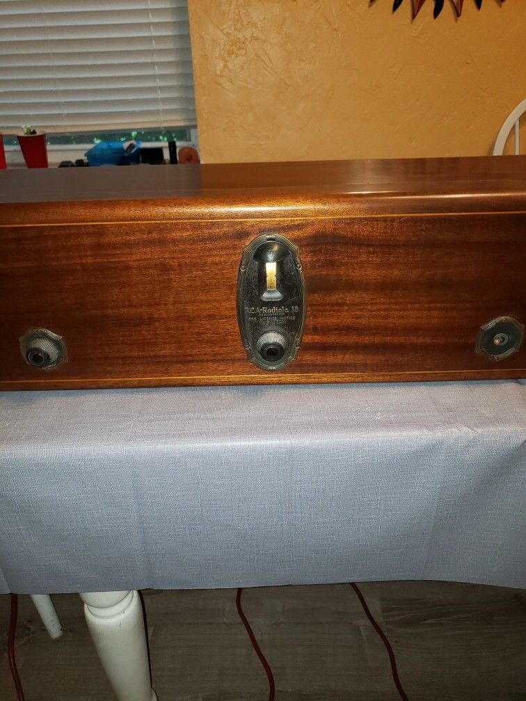 Radiola 18 RCA With Speaker MINT