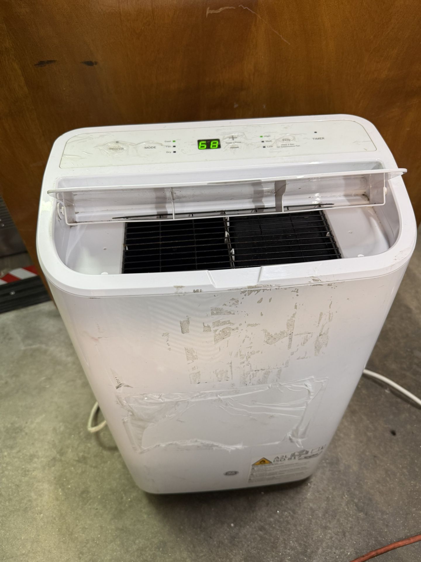 GE Portable Air Conditioner — Model APCA10YBBWG1