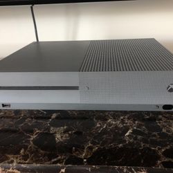 XBOX ONE S