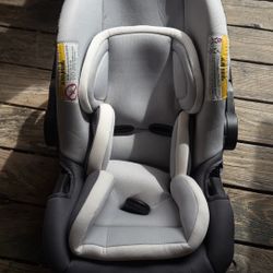 Baby Trend Car Seat 