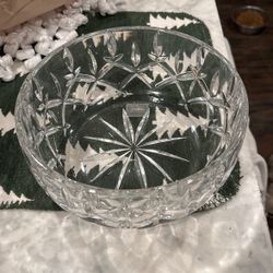 New Gotham Lady Anne 9” Salad Bowl 