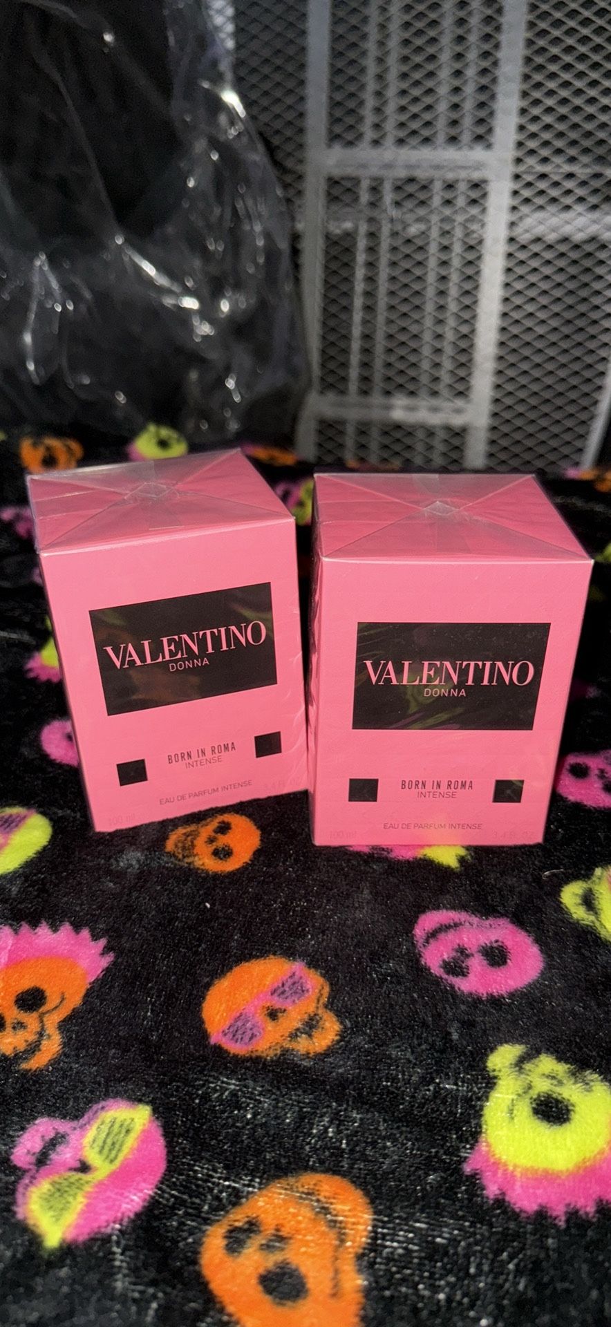 2 Valentino Born in Roma intense!! 