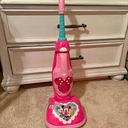 Minnie Mouse 2-in-1 Pretend Play Vacuum - detachable Hand Vacuum