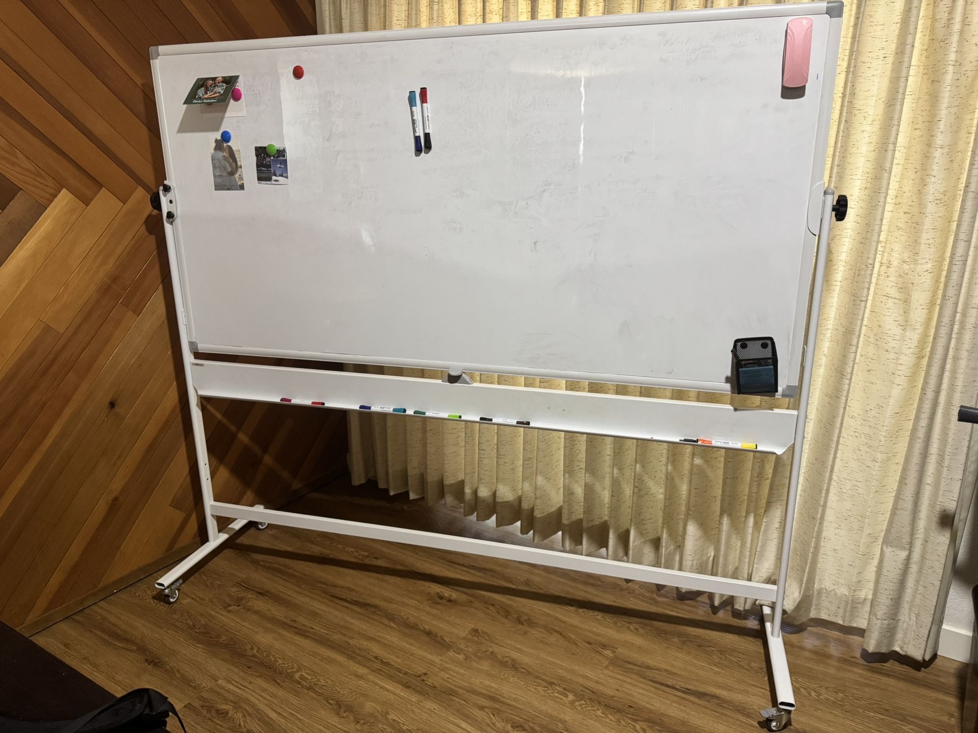 Erasable Board Plus Chair