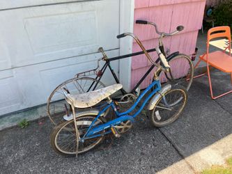 Old Schwinn bicycle 20” sting ray:;:(:;(