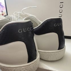Authentic Gucci GG 