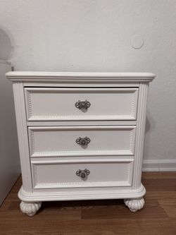 3 drawer dresser
