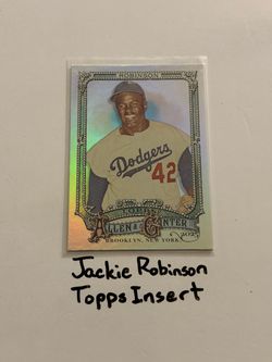 Jackie Robinson Brooklyn Dodgers Hall of Fame 2nd Baseman Topps Short Print Insert Card.