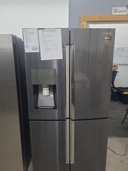22 Cu Ft 4-Door Flex Refrigerator 