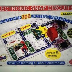 Elenco Snap Circuits Classic! New in box!