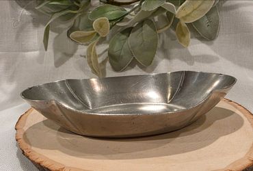 VINTAGE PEWTER GRAVY BOAT UNDERPLATE TRAY