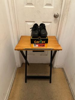 New Men Shoes Size 6 1/2