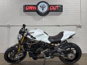 2014 DUCATI Monster 1200S