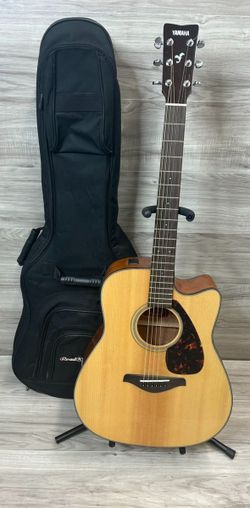 Yamaha FGX700SC Acoustic Electric Guitar with Case (PO1025856)