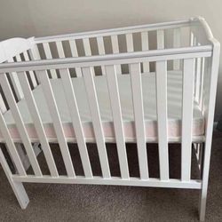 Baby Crib 