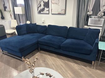 Modern - Navy blue sectional sofa -Stylish & Comfy