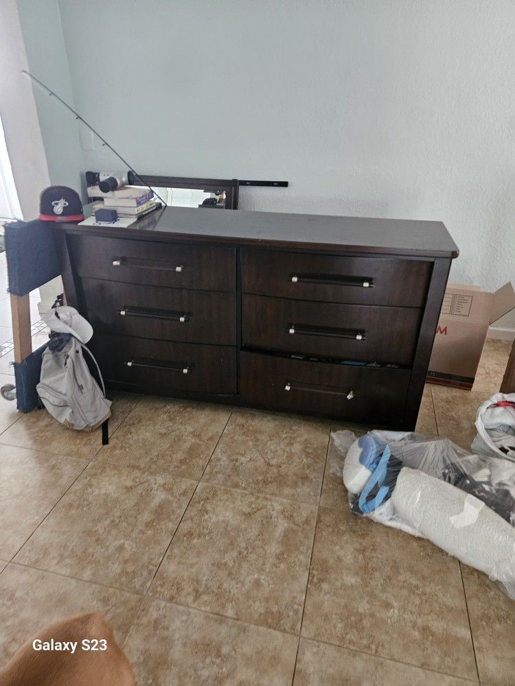 Dresser For Sale