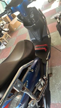I Am Selling This Scooter With Helmet And 2  Key Used Normal Wear Recently The new Battery still Working And great Condition It Has blue Tooth too