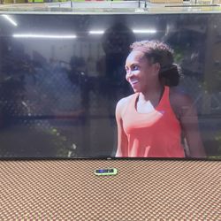 Onn 75” Roku Smart Tv With Remote No Legs