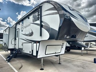 2018 Crusader 315RST