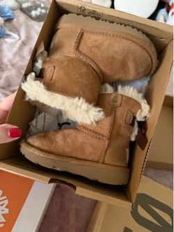 Toddler shoes!