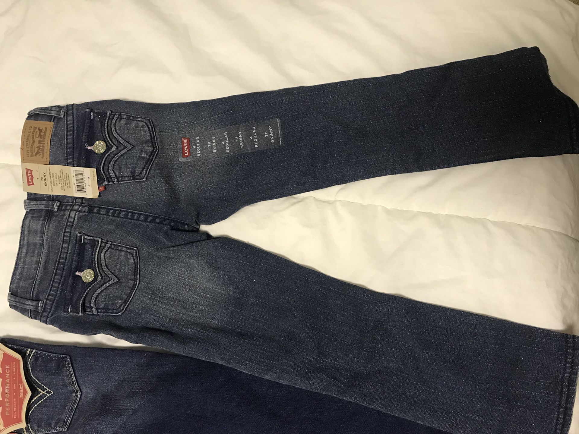 Levi jeans and polo legging