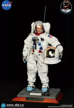 DID Apollo 11 Neil Armstrong figure