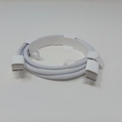 Apple charger C-USB 