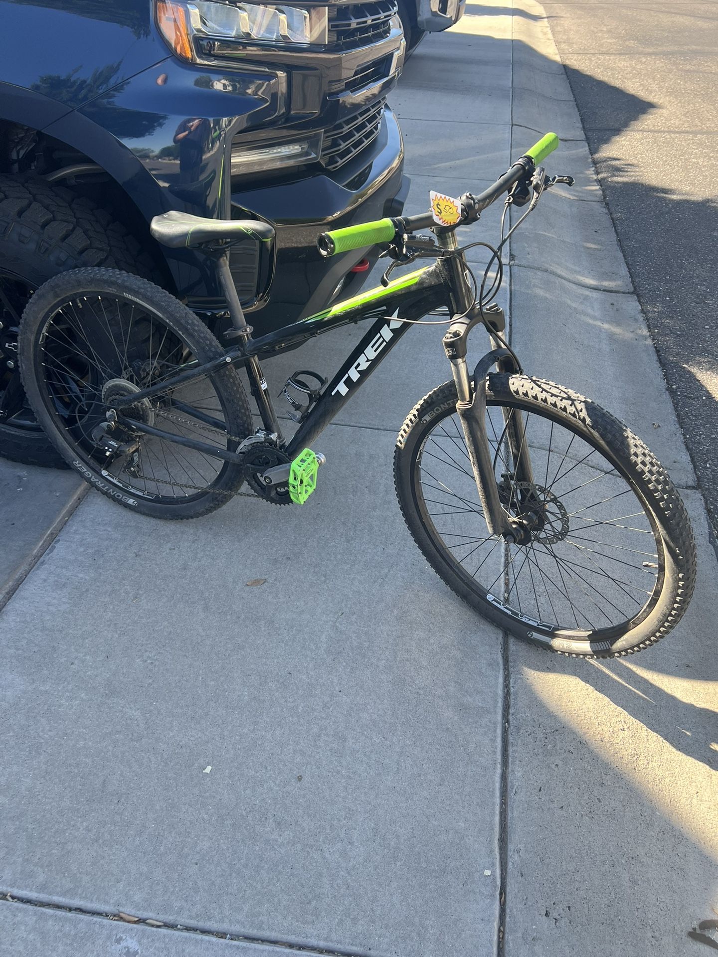 Trek Marlin 6 29er 17.5" Frame Hardtail Mountain Bike Bicycle