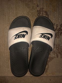 Nike flip flops