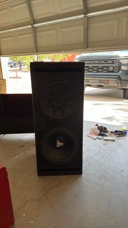 SUBS 12INC Kicker and JL Audio