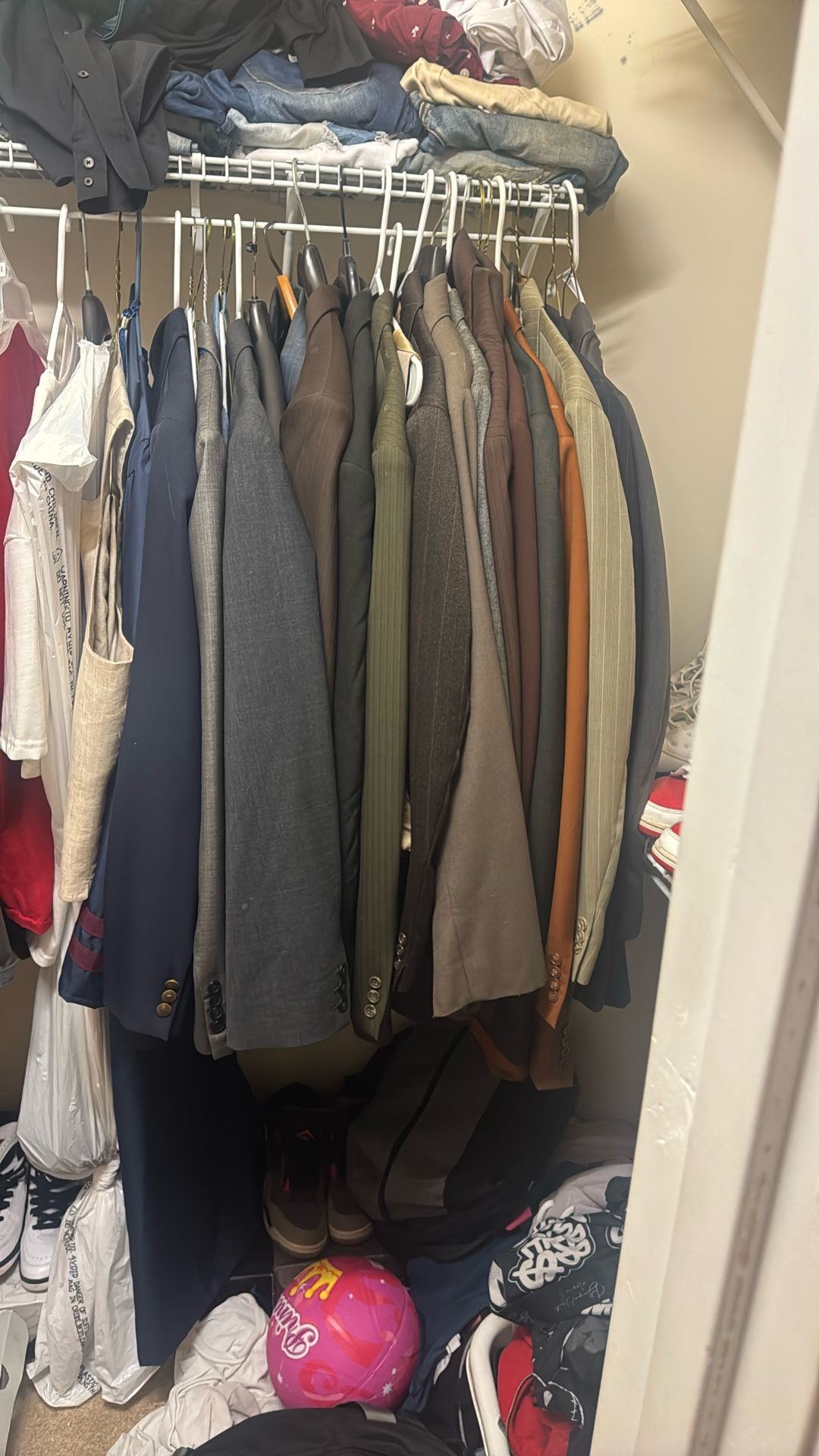Suits And Ties 4 Sale