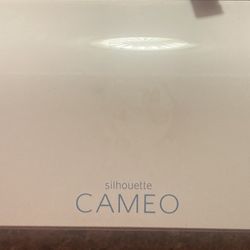 Cameo Silhouette With Bag