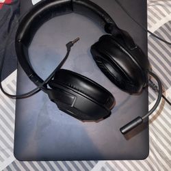 Razed Gaming Headphones 