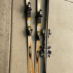 Winter skis (NEED GONE ASAP FOR $30